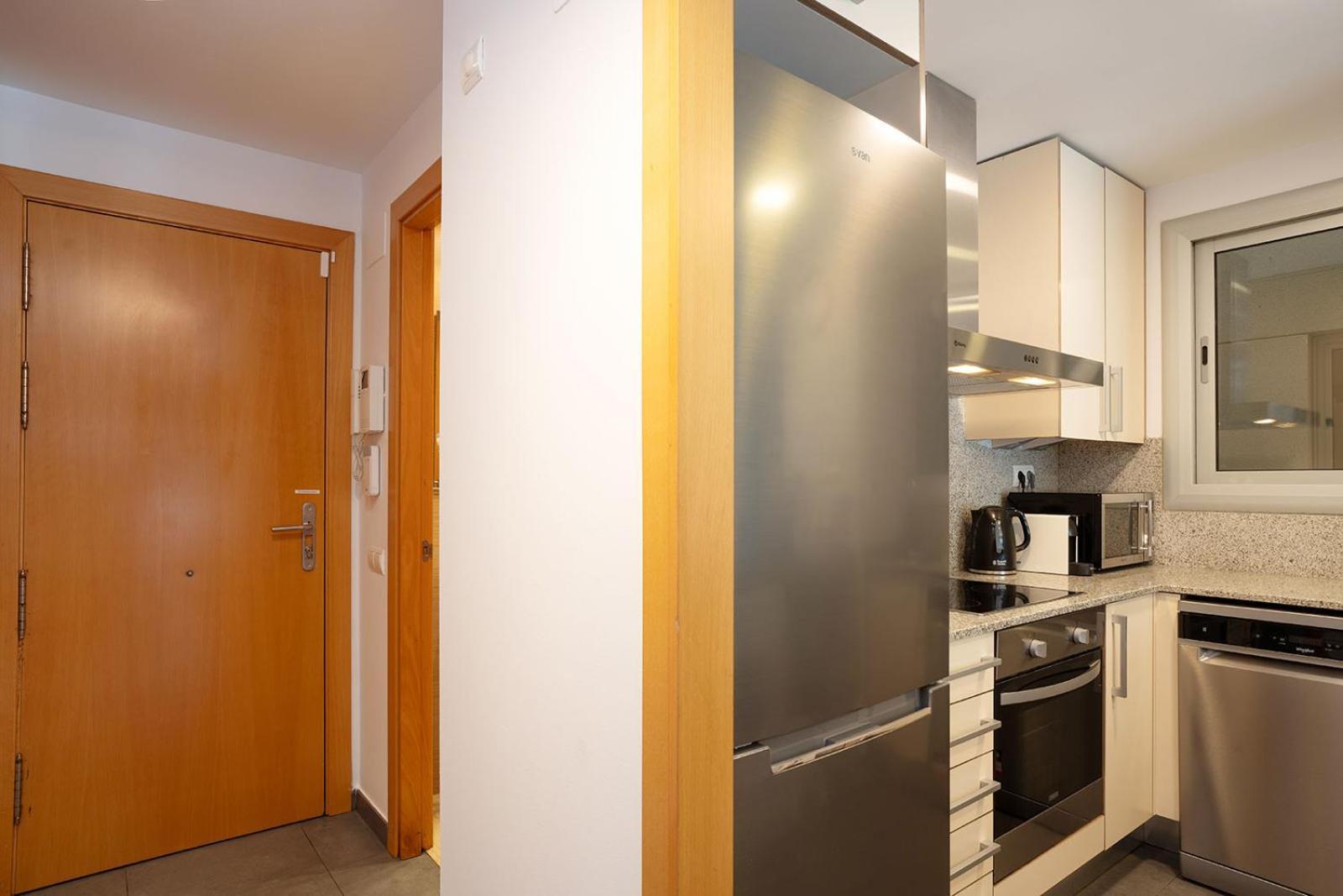 Modern Apartment Near Pl. Espana Barcellona Esterno foto
