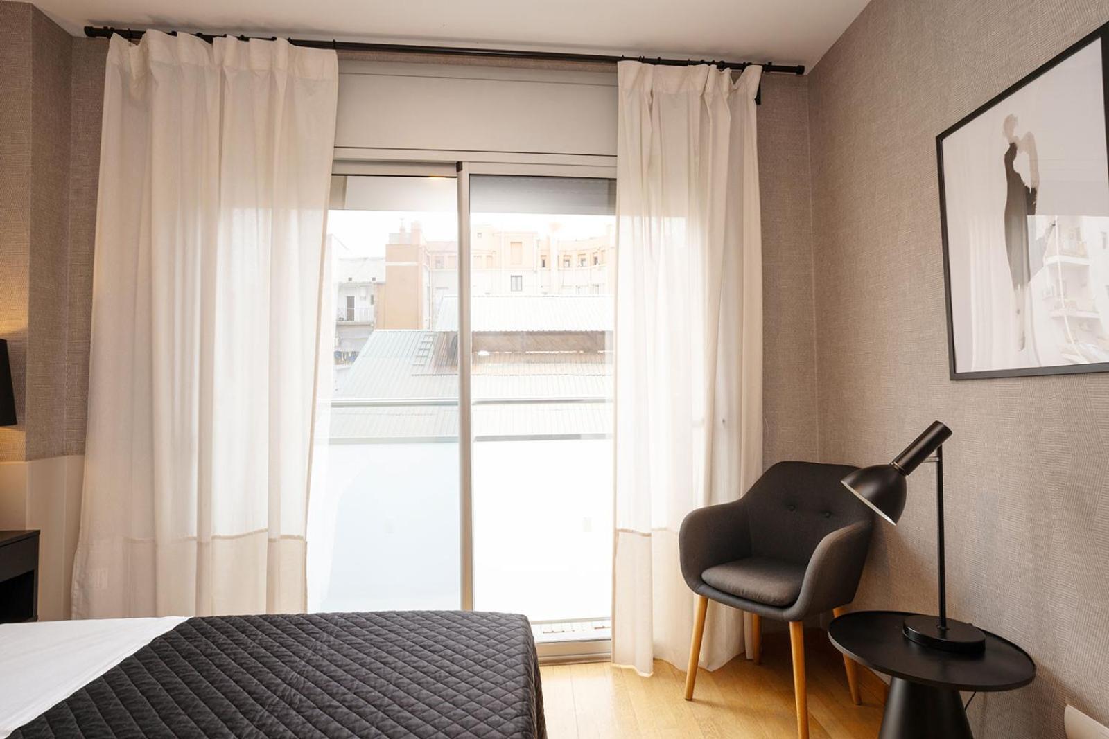 Modern Apartment Near Pl. Espana Barcellona Esterno foto