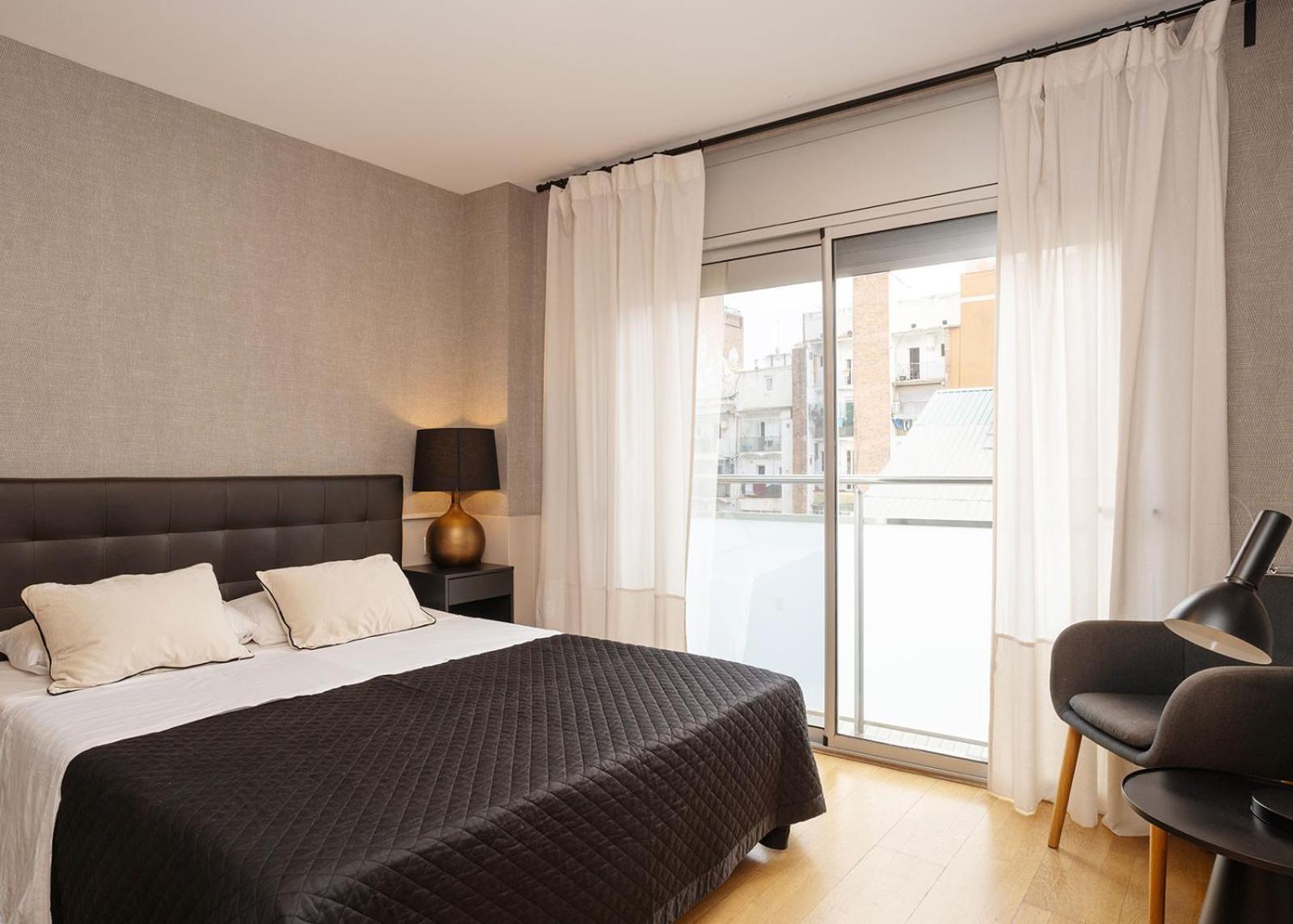 Modern Apartment Near Pl. Espana Barcellona Esterno foto